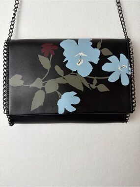 Chelsea NWT Black / Blue Floral Chain-Trim Crossbody Bag